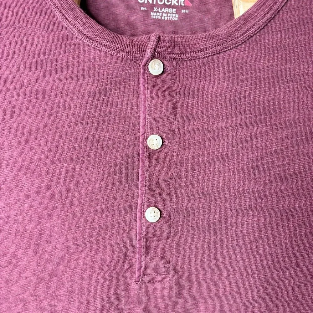 UNTUCKit Men's Yannik Henley Shirt Size XL Burgundy L/S‎ Cotton Slub Casual